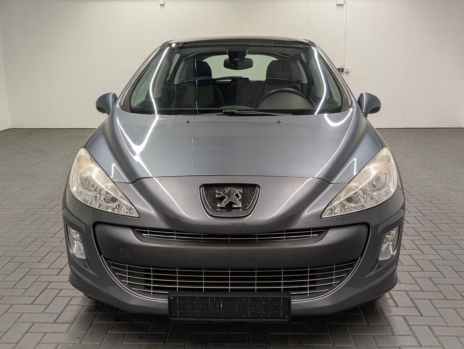 Peugeot 308 Sport Plus pour les entreprises, export/import