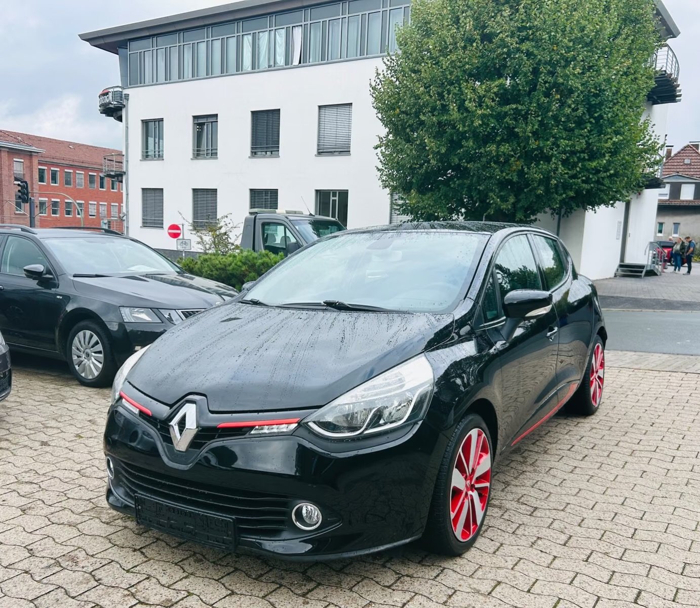 RENAULT CLIO IV LUXE 0.9 TCe 90 CH